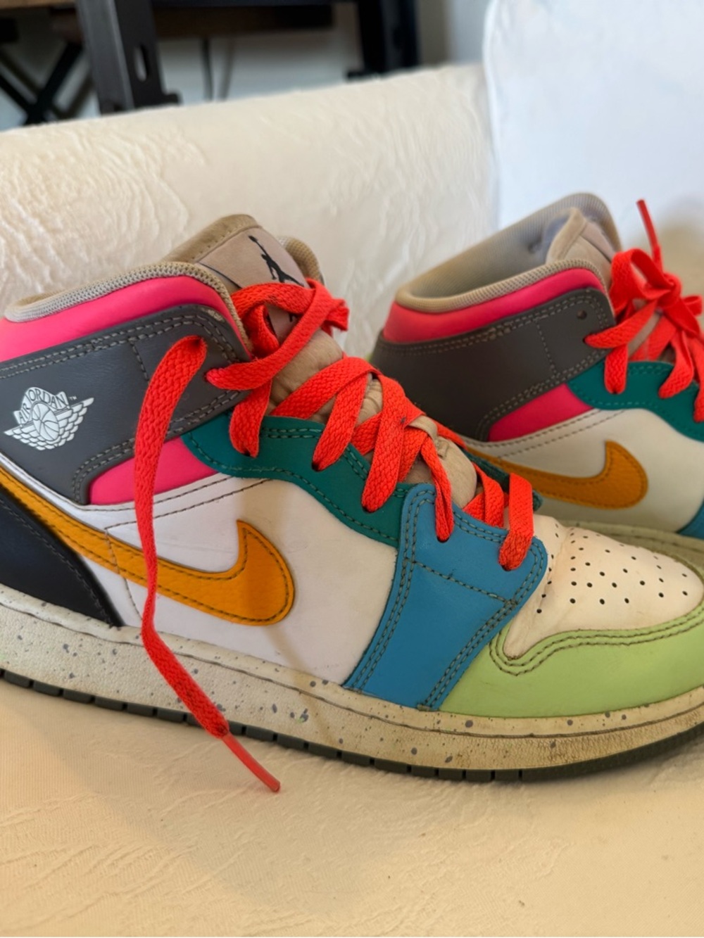 Nike Jordan’s: Kids Multicolor